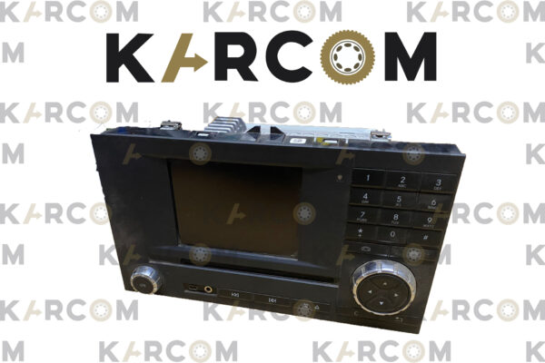 Mercedes Actros Radio / Navigation System A0004467662 A0014460062
